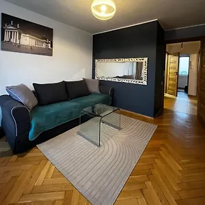 deluxe-widok-24-apartment.warsawhotelspoland.com/