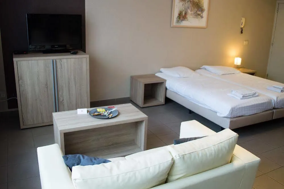 City Apartments Antwerpen 0*, Amberes