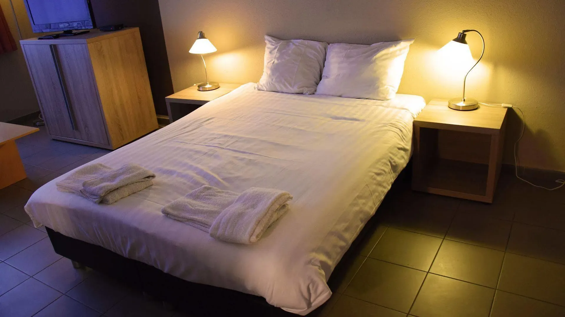 City Apartments Antwerpen 0*, אנטוורפן